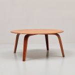 1045 8373 COFFEE TABLE